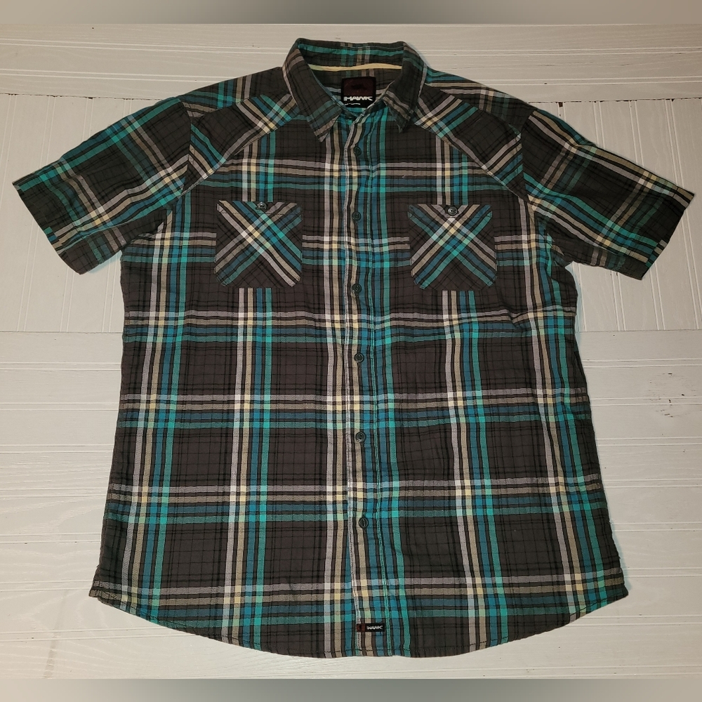 Tony Hawk Mens Plaid Short Sleeve Button Up Shirt Pockets. Size XXL. Runs small